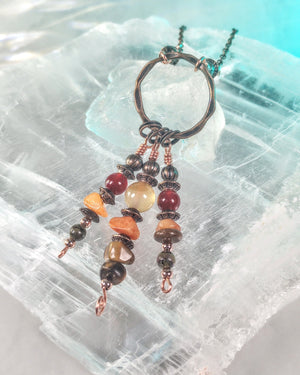 Beaded Stone & Circle Pendant Necklace