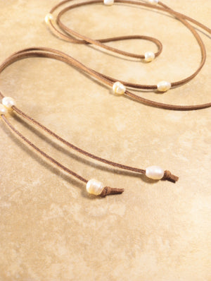 Ivory Luster Freshwater Pearl Lariat Necklace (on Camel)