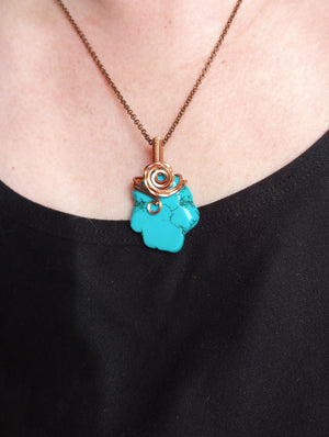 Turquoise Howlite & Copper Swirl Pendant Necklace