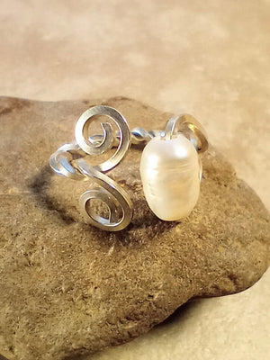 Double Swirl & Freshwater Pearl Sterling Silver Ring