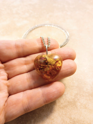 Floral Heart Pendant Necklace