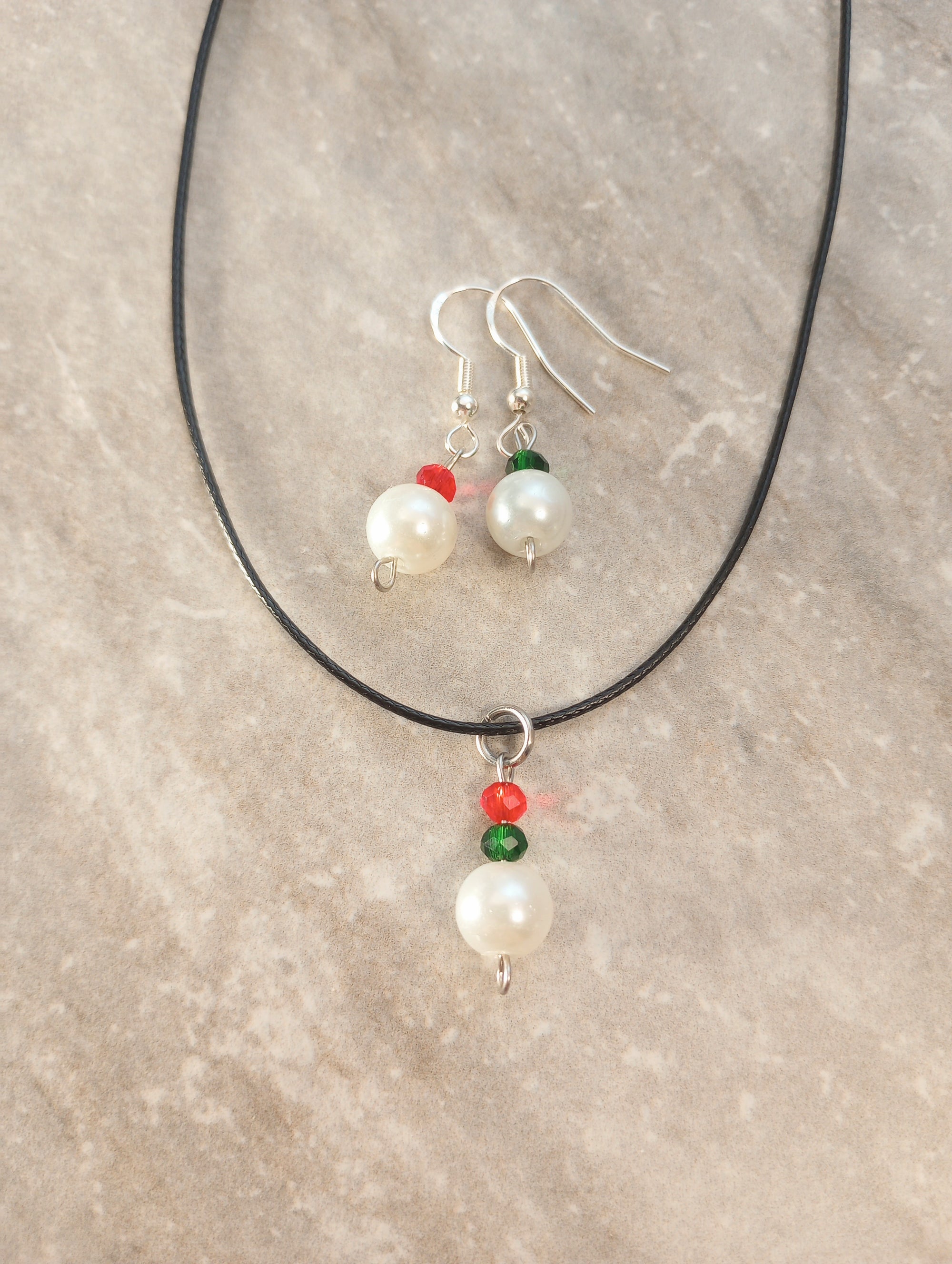 Red & Green Bead & Glass Pearl Set