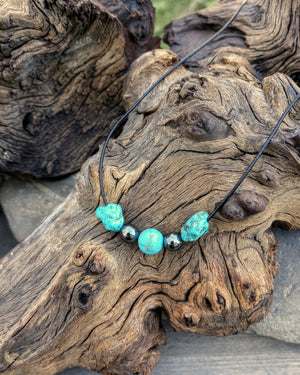Turquoise Howlite & Hematite Beaded Necklace
