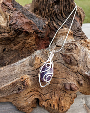 Vines Amethyst Pendant Necklace