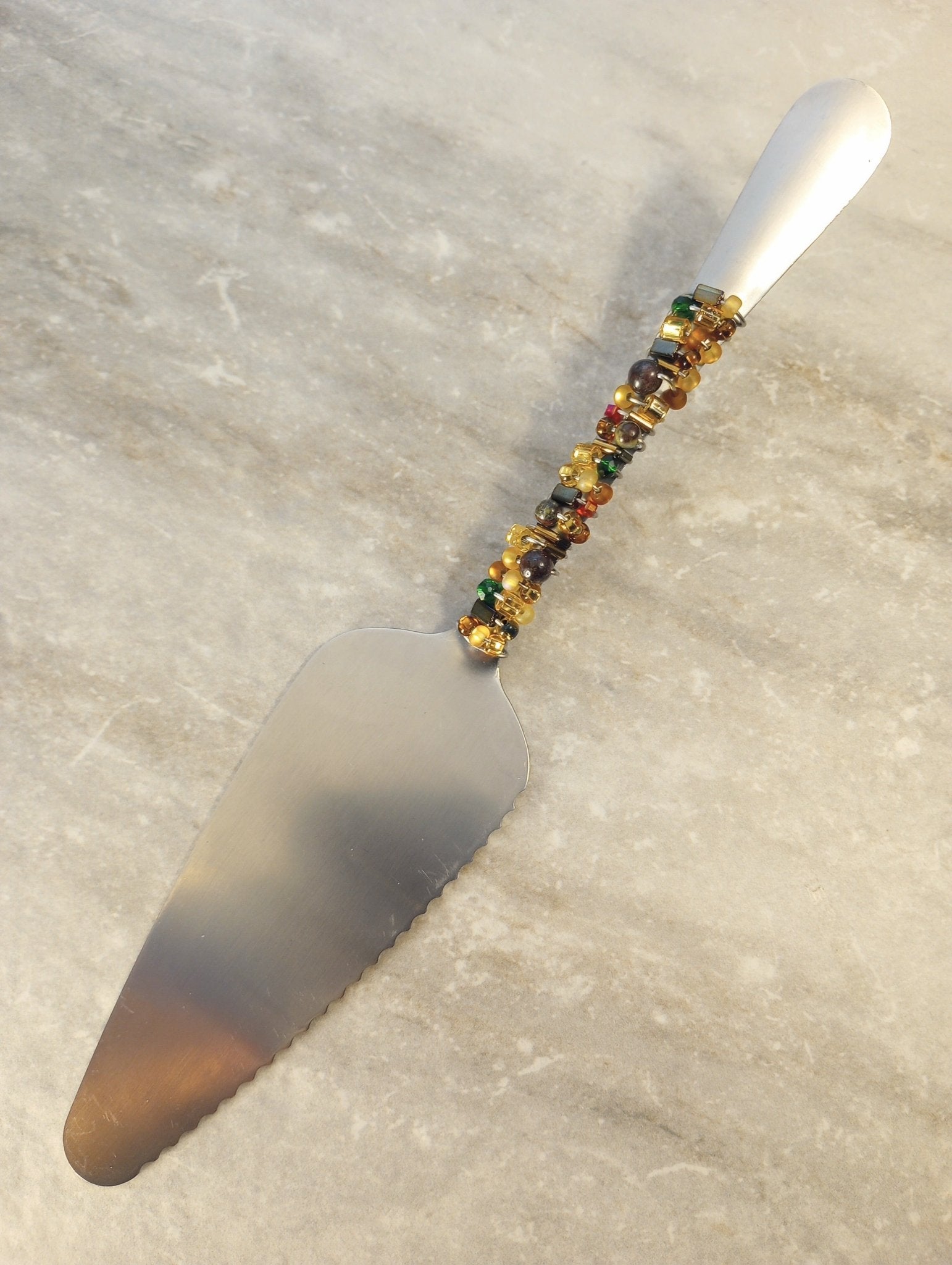 Beaded Pie Server - Windfall Jewelry