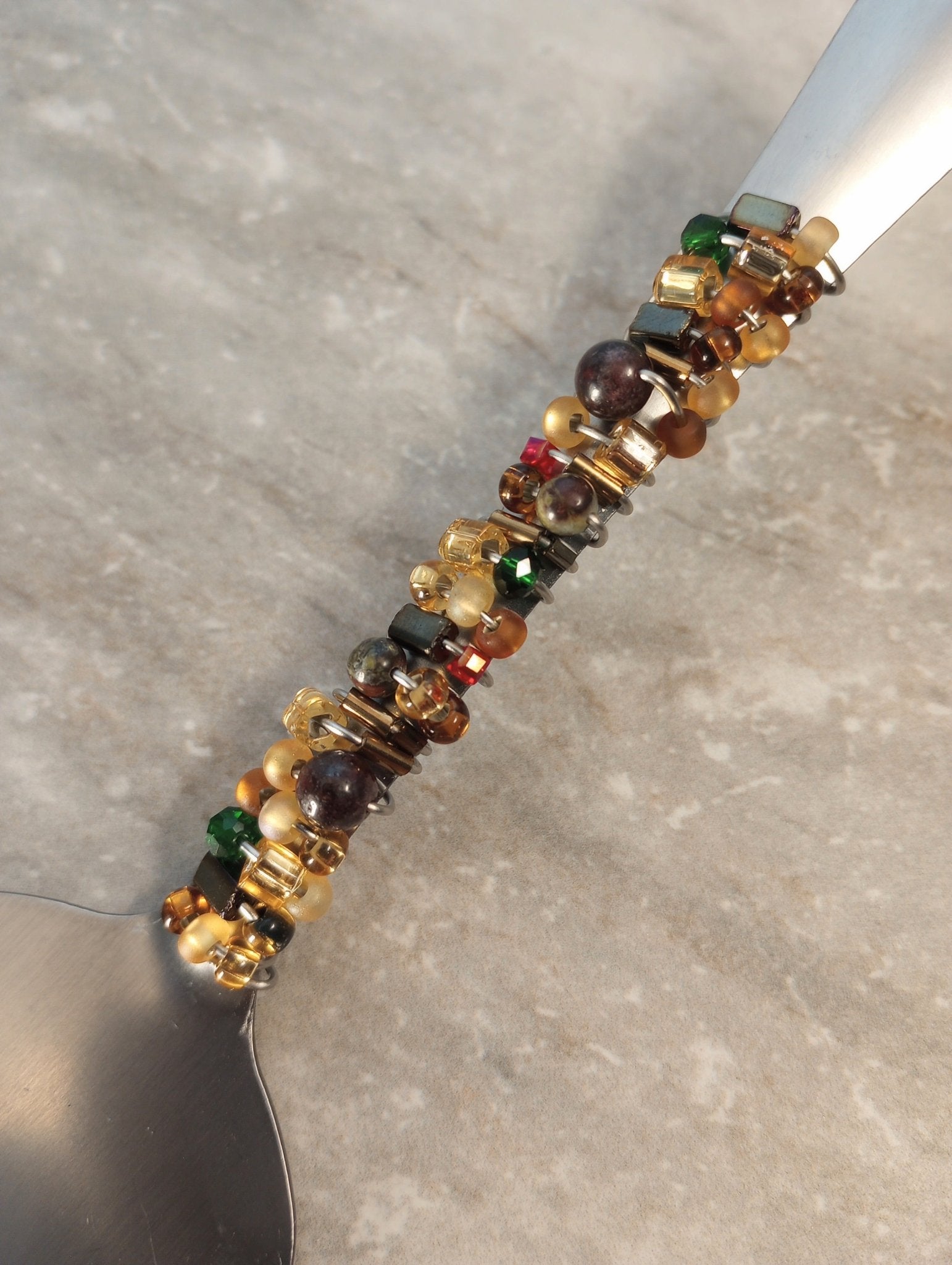 Beaded Pie Server - Windfall Jewelry