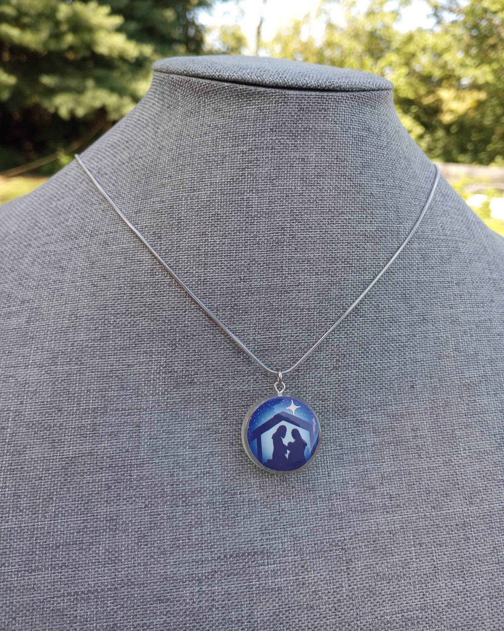 Nativity Pendant Necklace - Windfall Jewelry