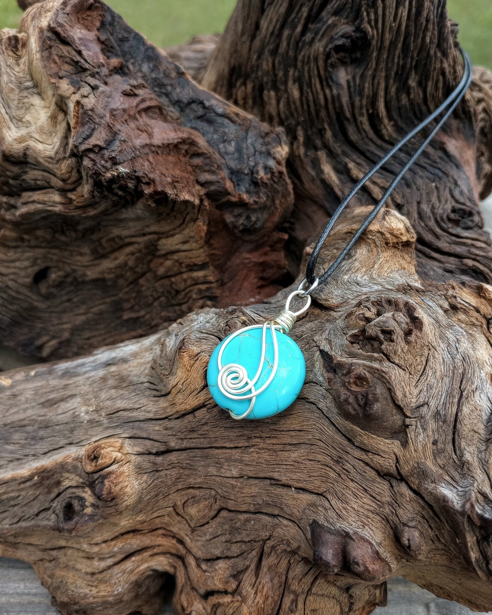 Turquoise Howlite Wire Wrapped Necklace - Windfall Jewelry